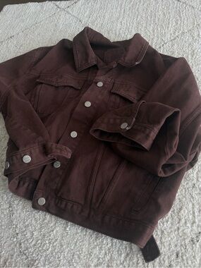 Men's Classic Brown Denim Jacket - Casual Button-Up